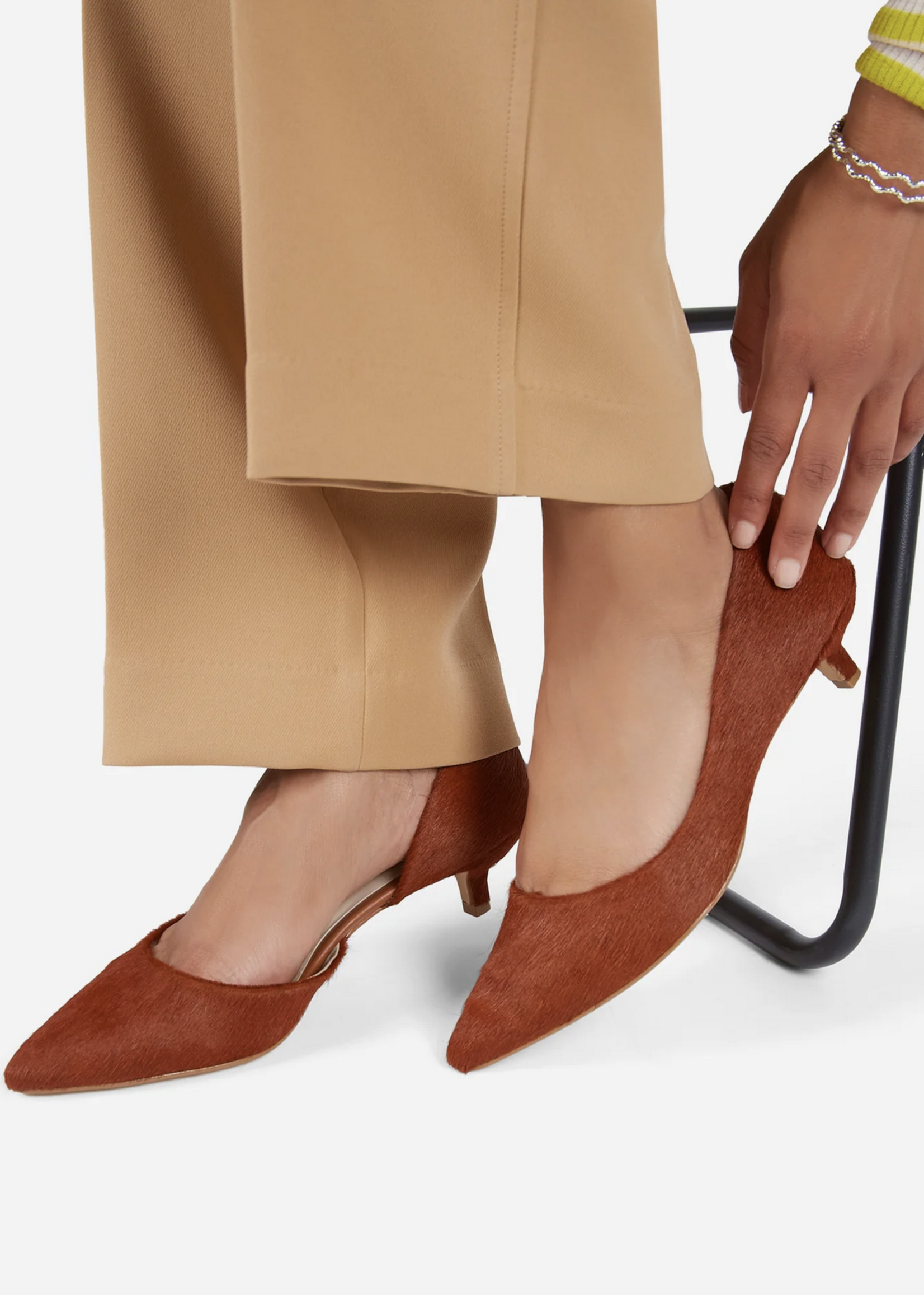 Intentionally Blank Costa Kitten Heel
