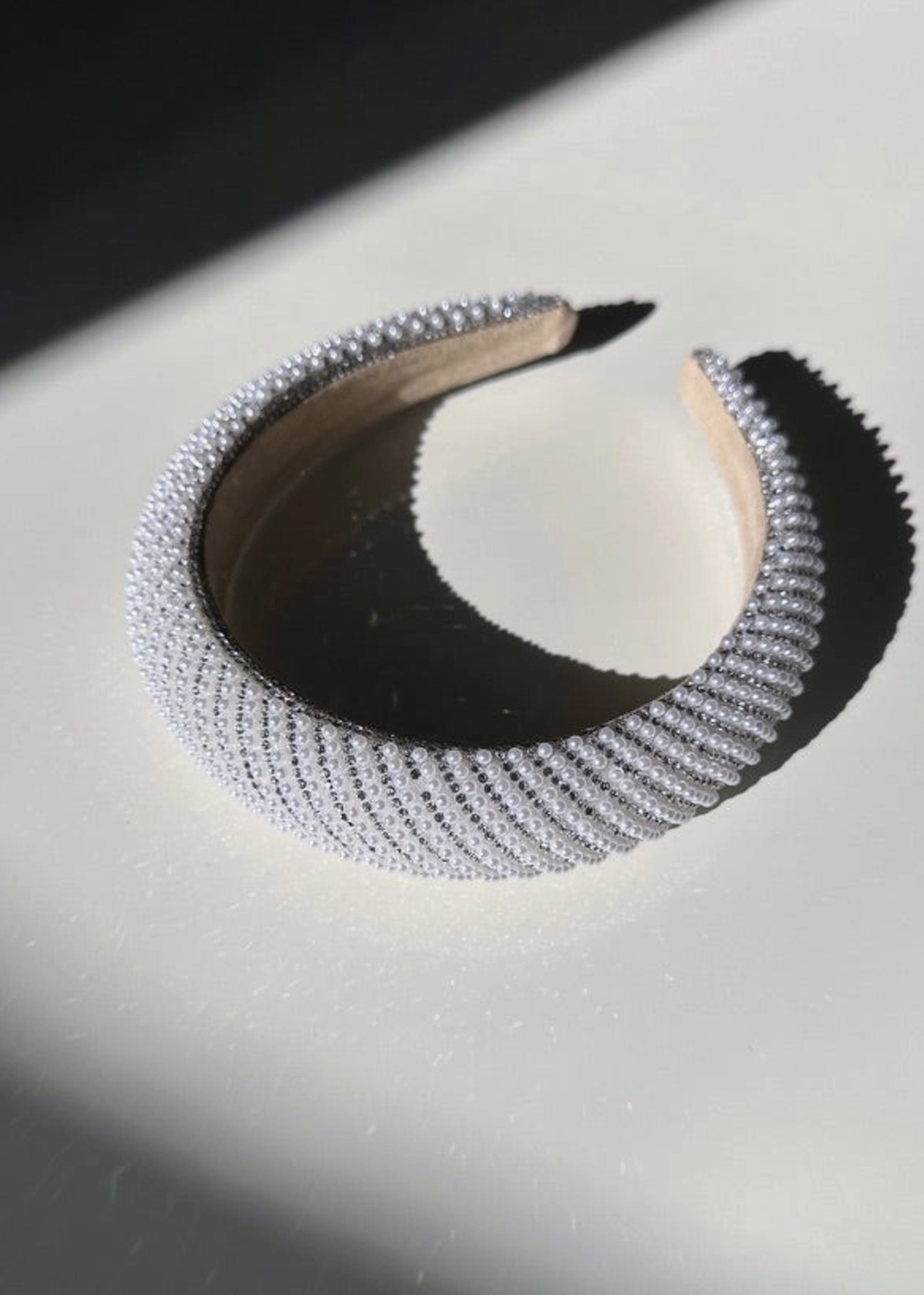 SE Perfect Pearl Headband