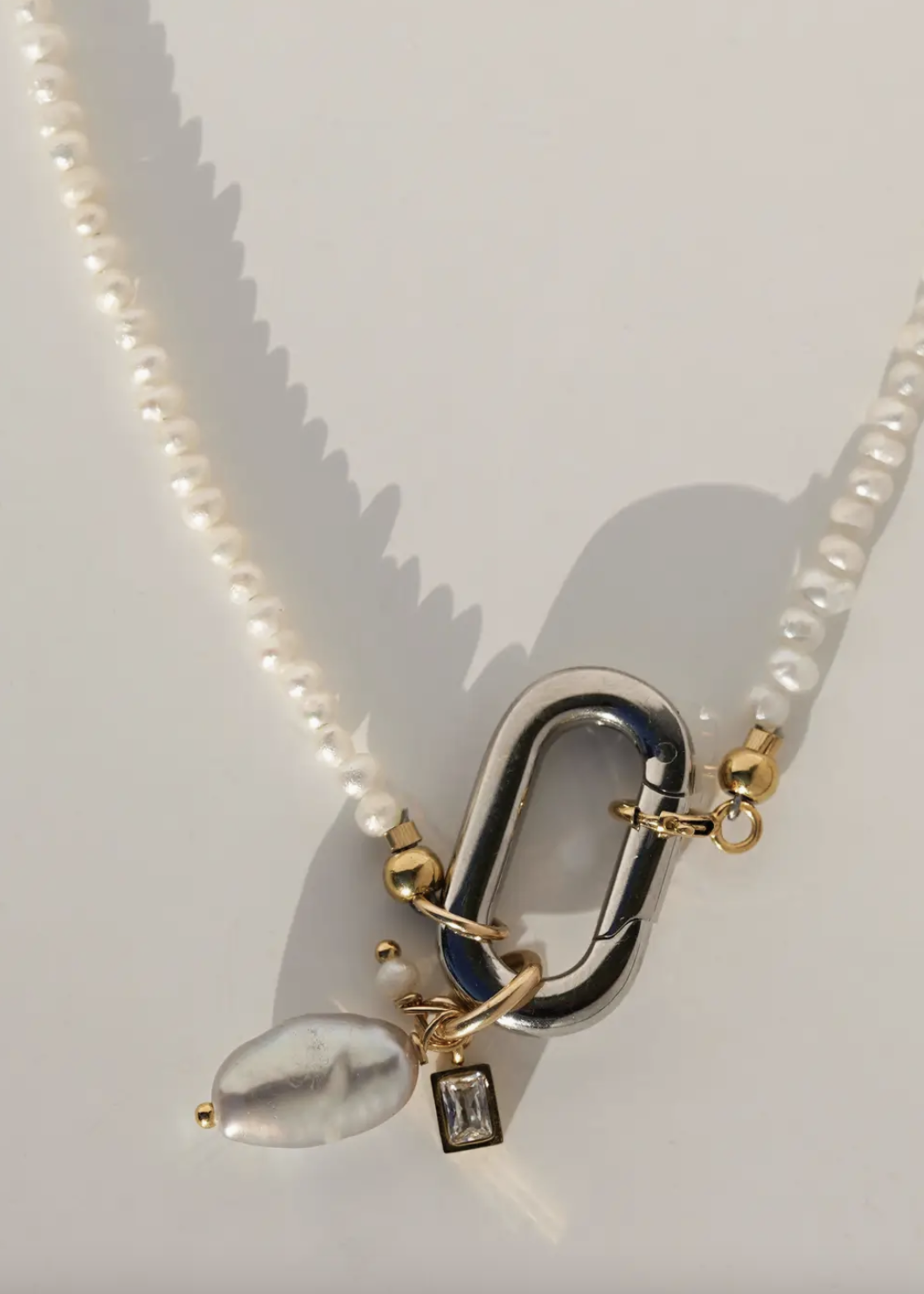 KOZAKH Ubari Carabiner Necklace