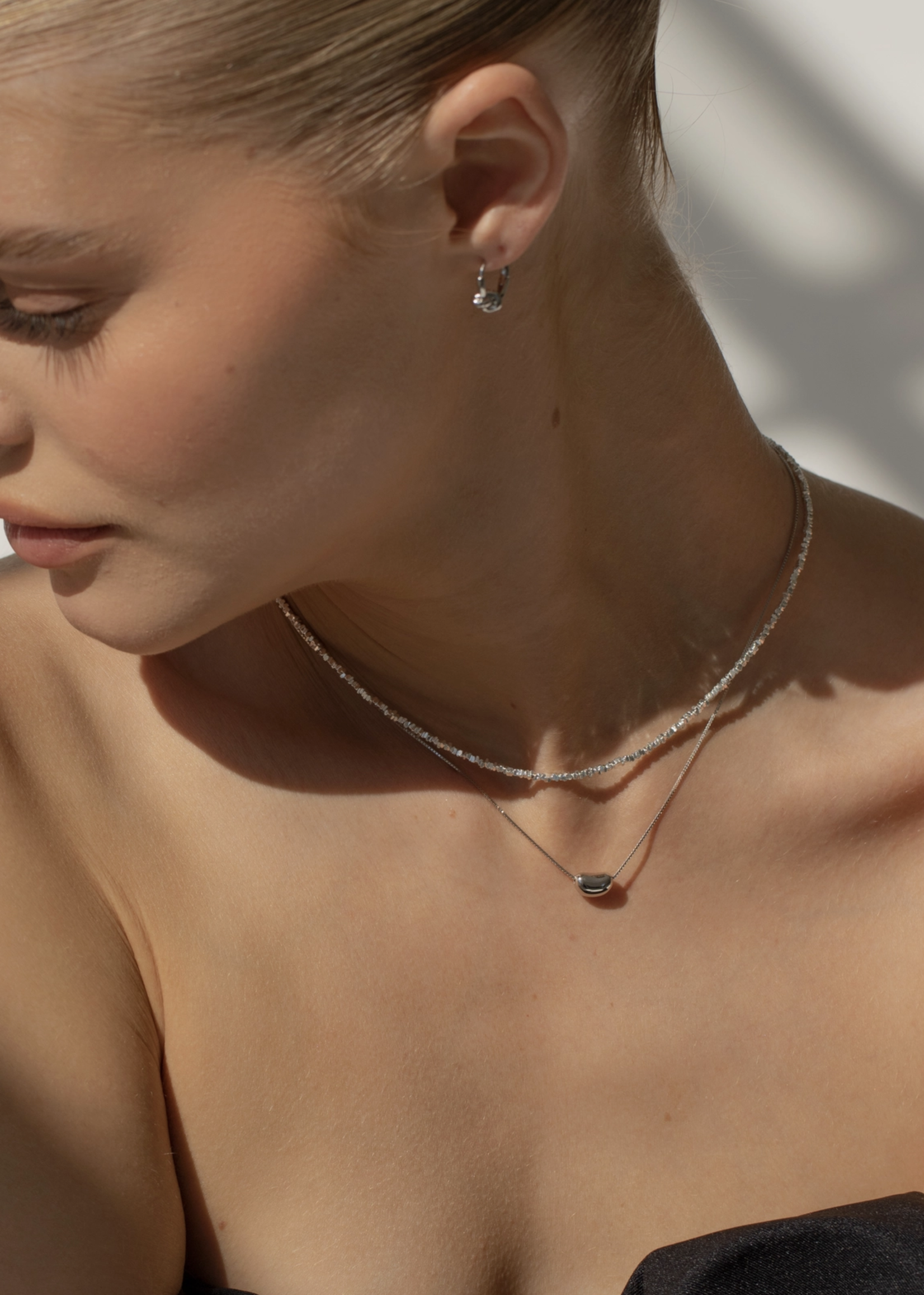 Mini Knotted Hoop