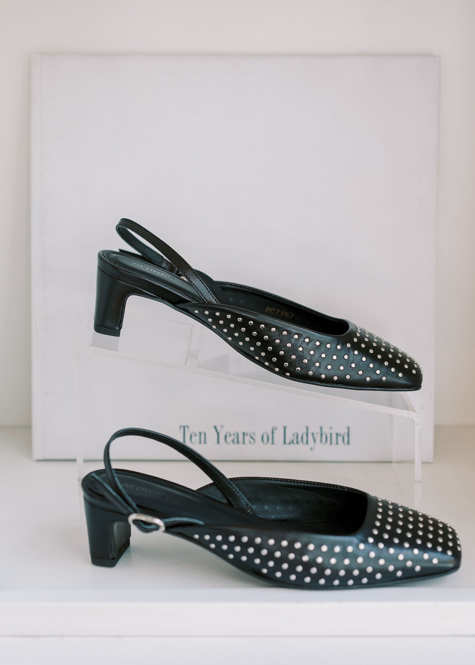 Aloha Lindy Studs Leather Pumps