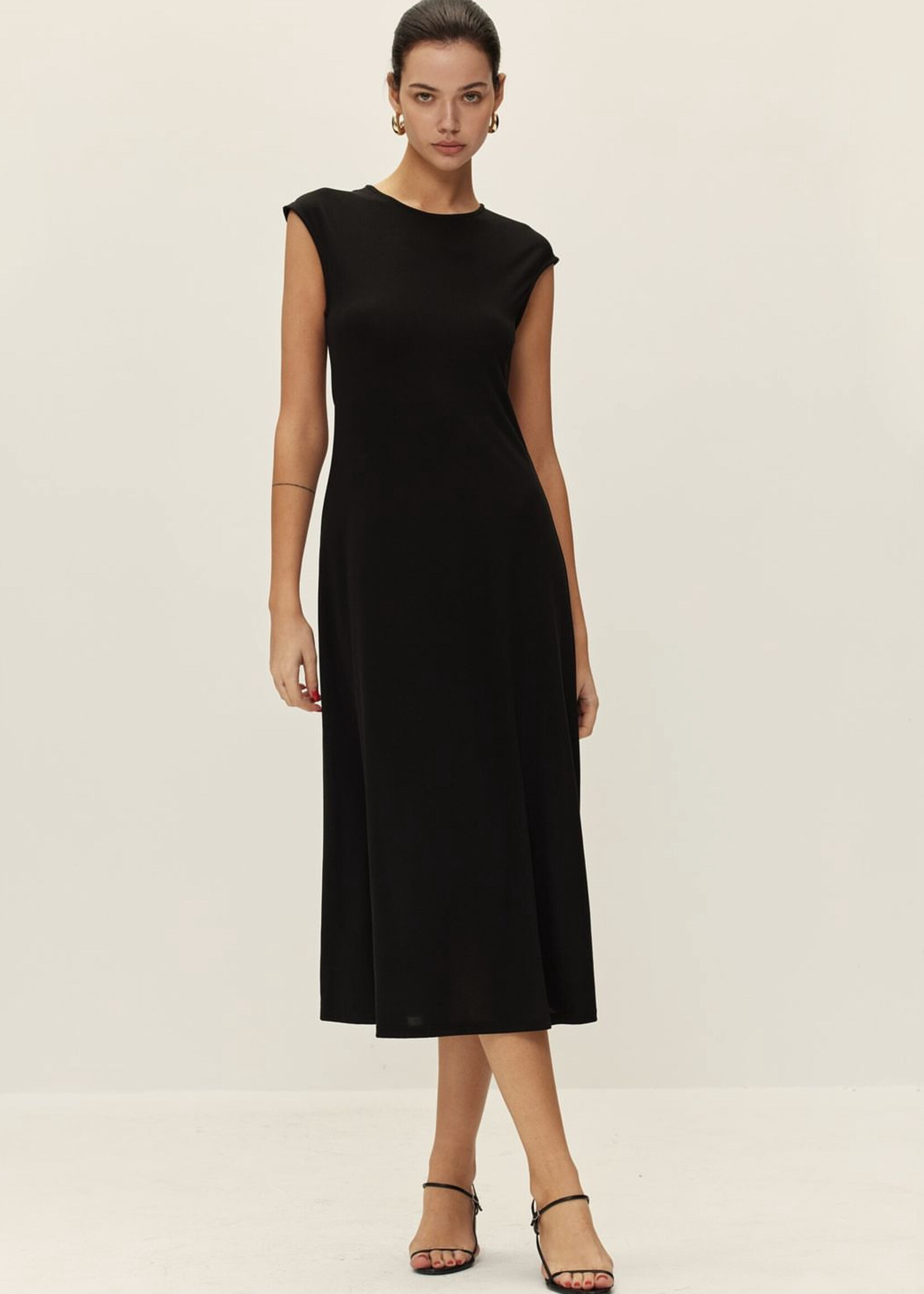 Elodie Harper Knit Dress