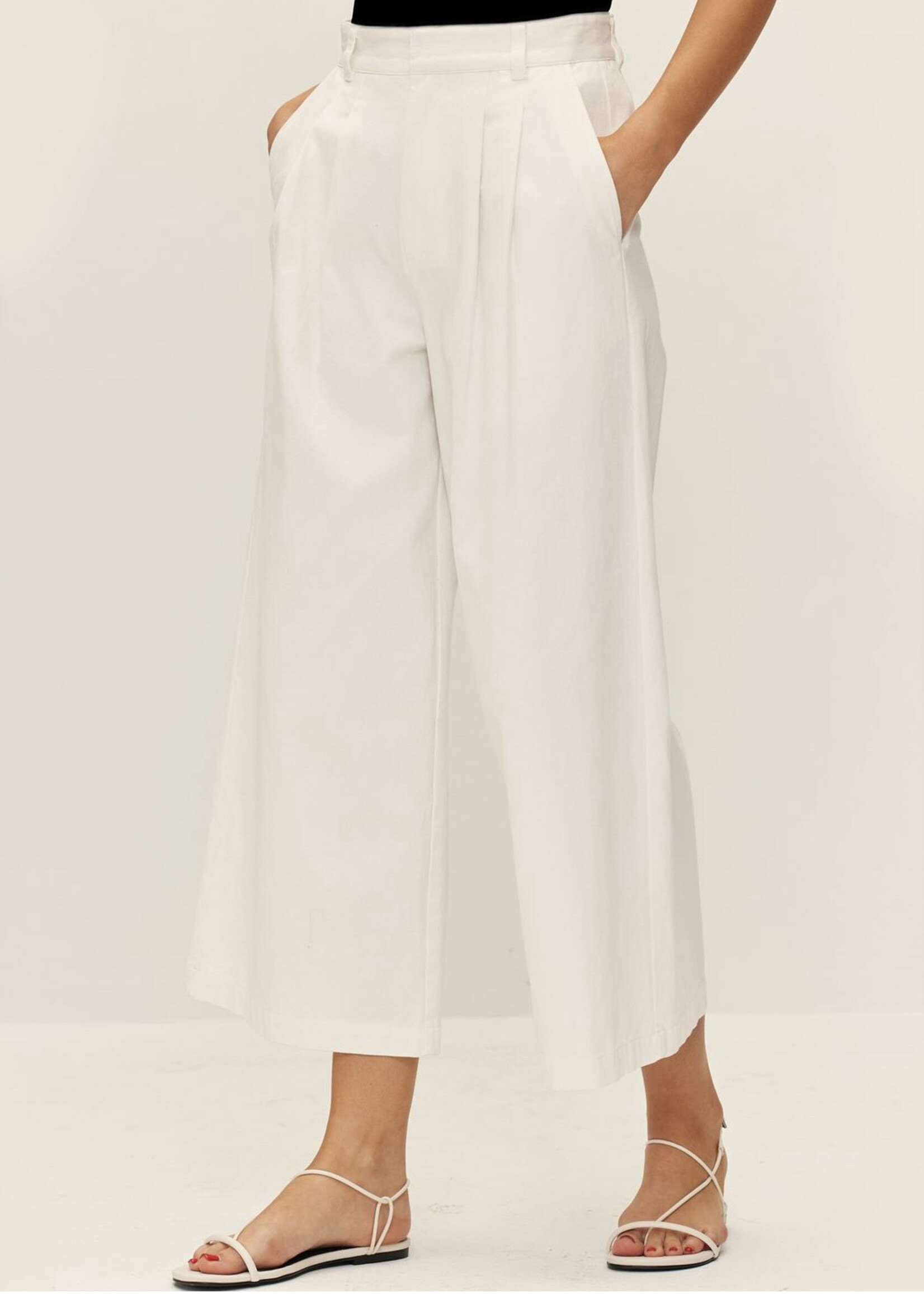 Elodie Wide Leg Pant