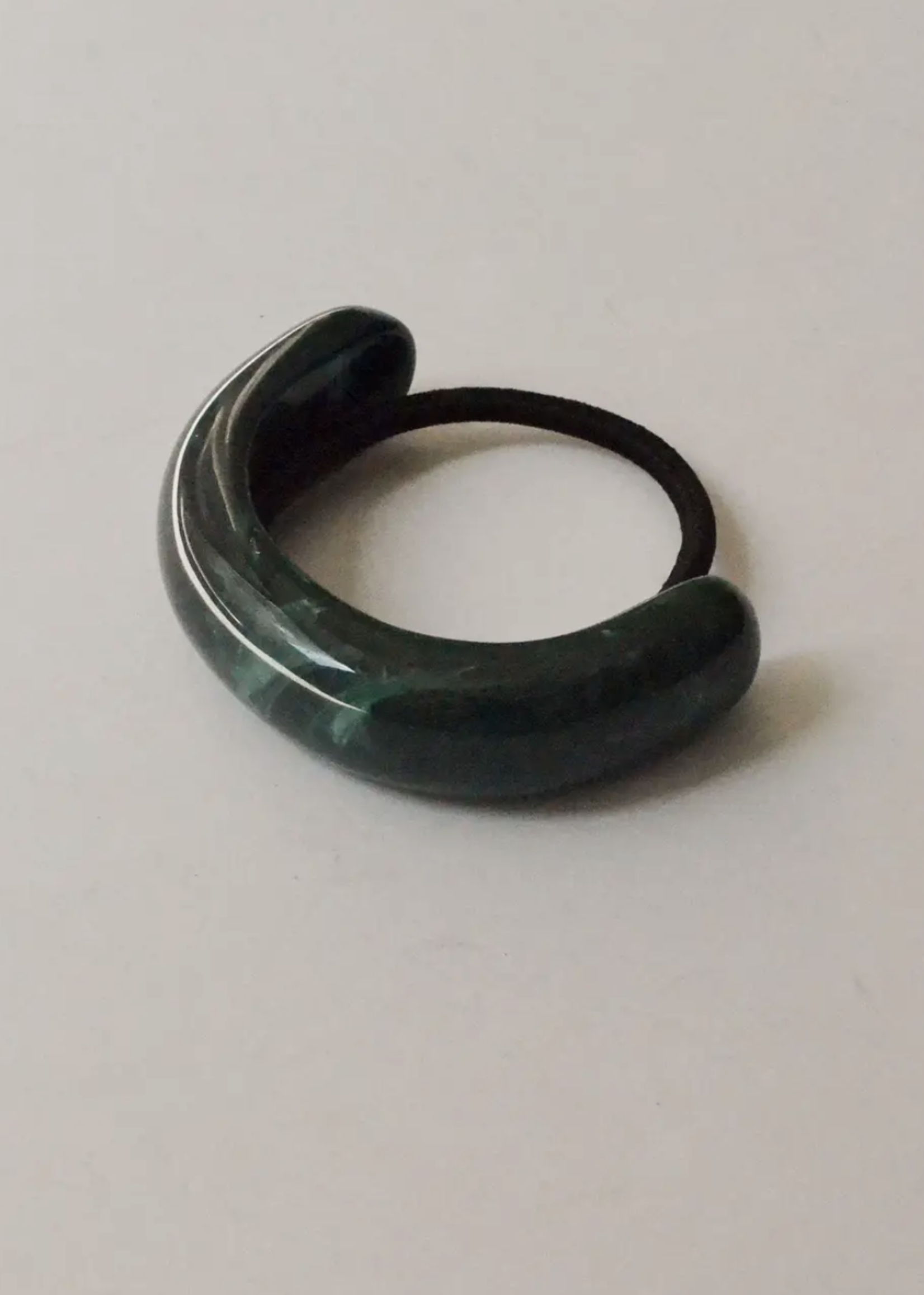 Narsha Sculptured Ponytail Hair Tie