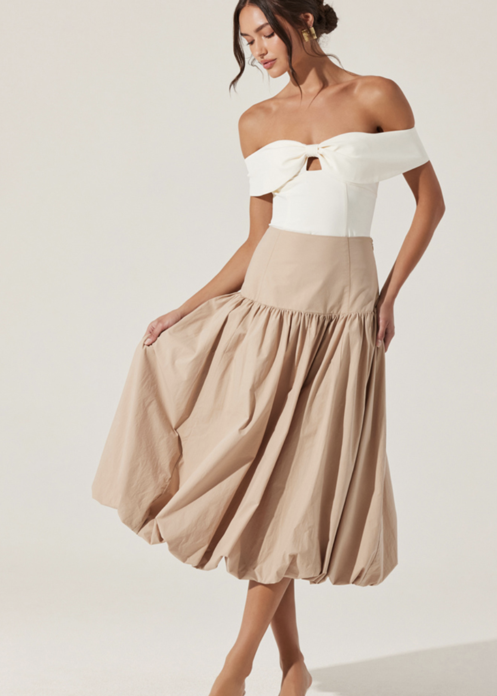 ASTR Tan Bubble Skirt