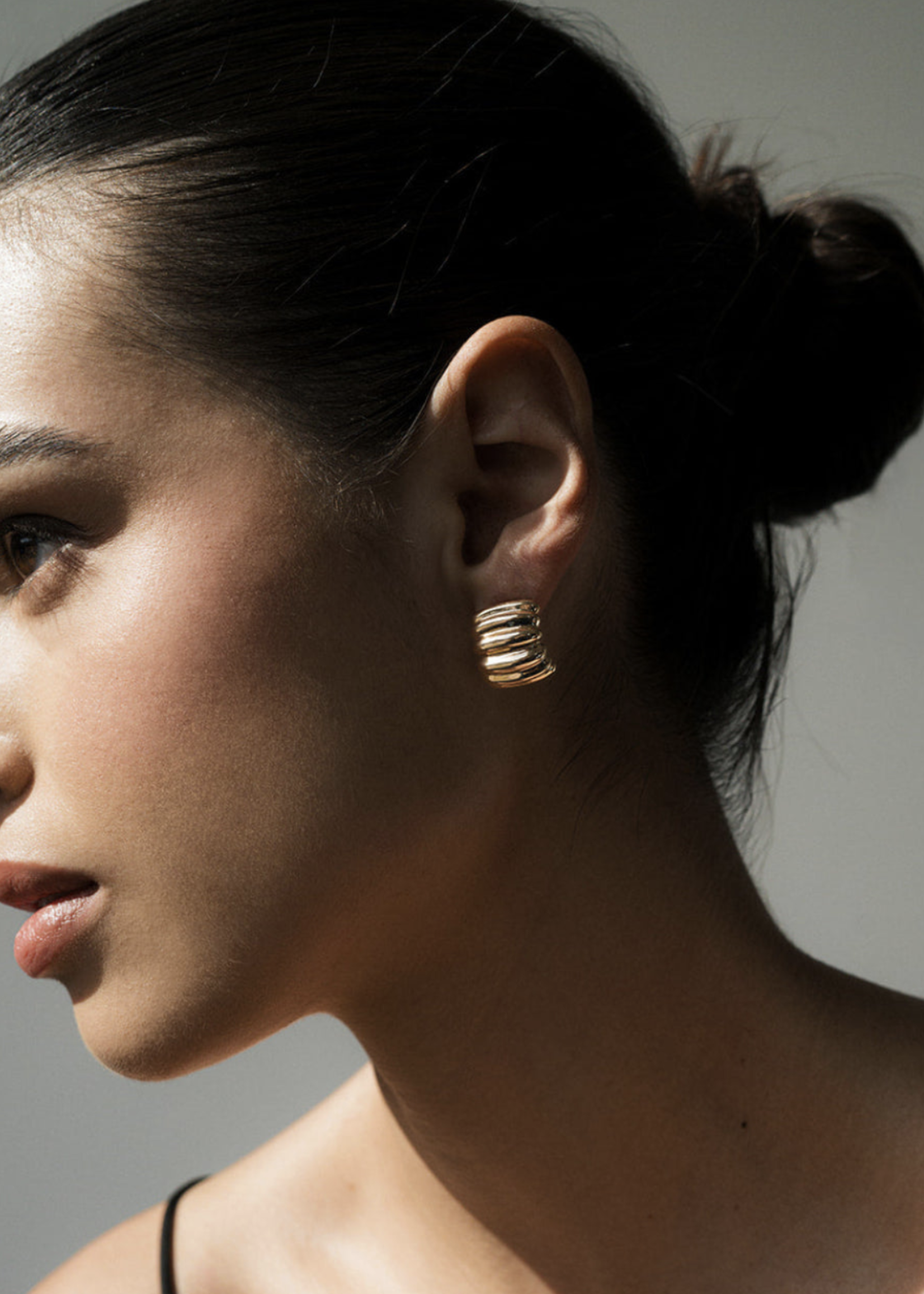 Mod+Jo Laurel Studs