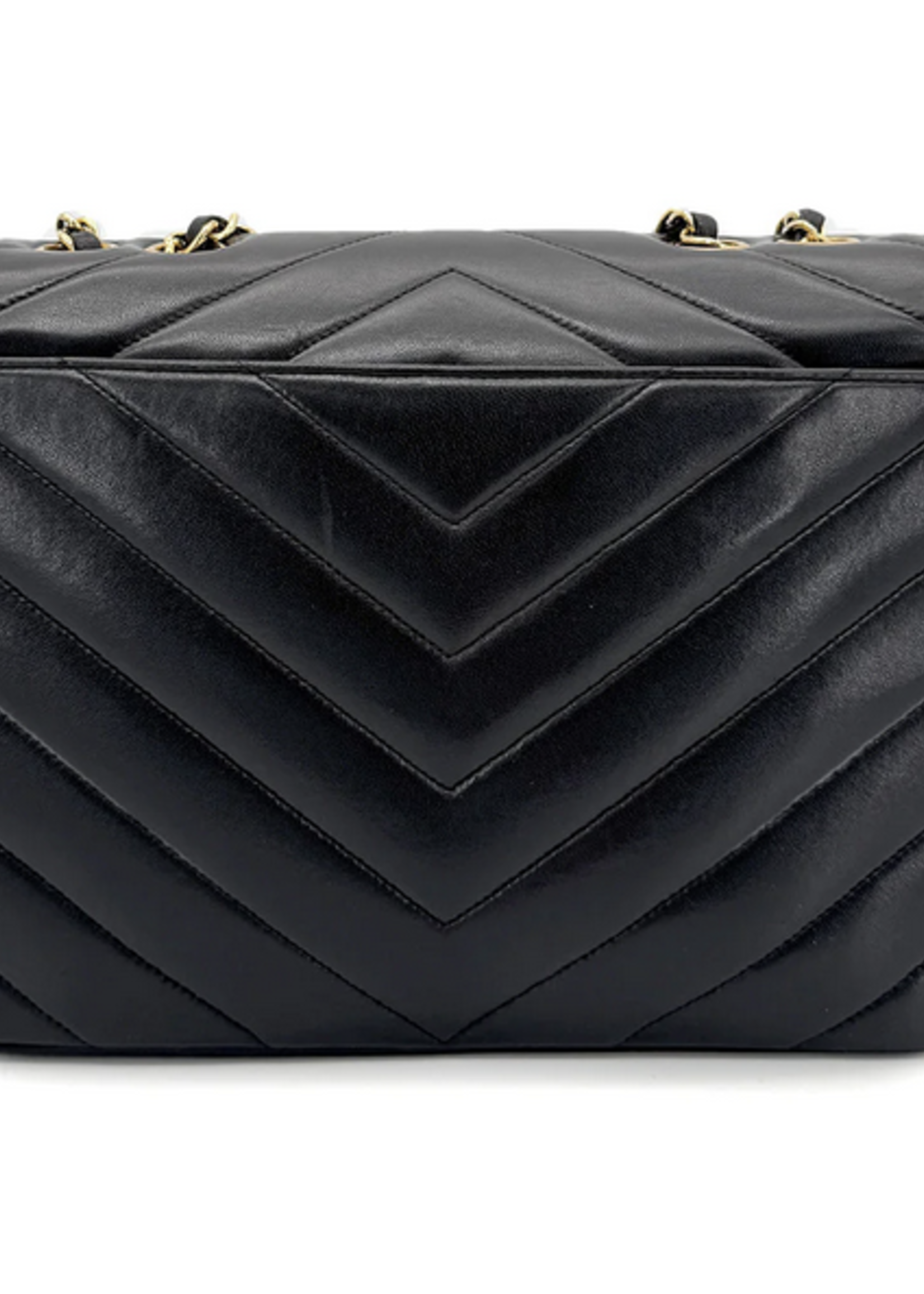 CHANEL Vintage Chevron Quilted Envelope Flap