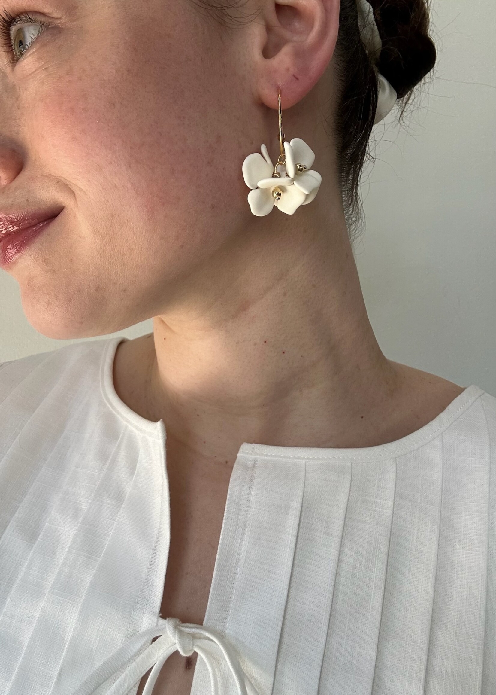 NAHMU Floral Hoop