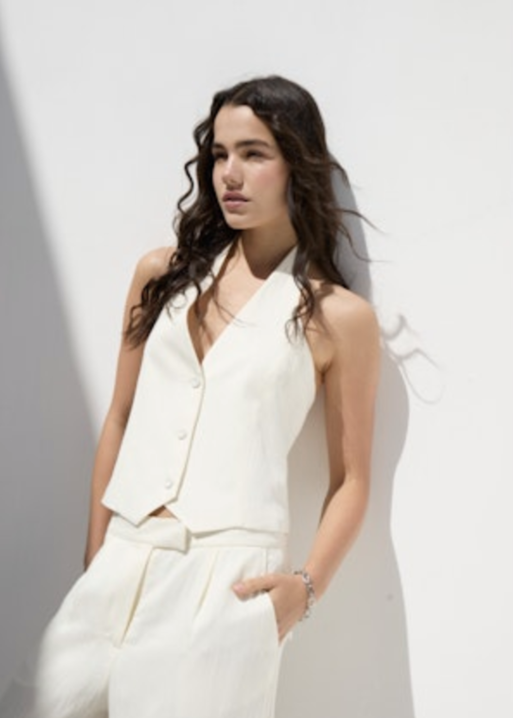 Deluc Mendes Vest
