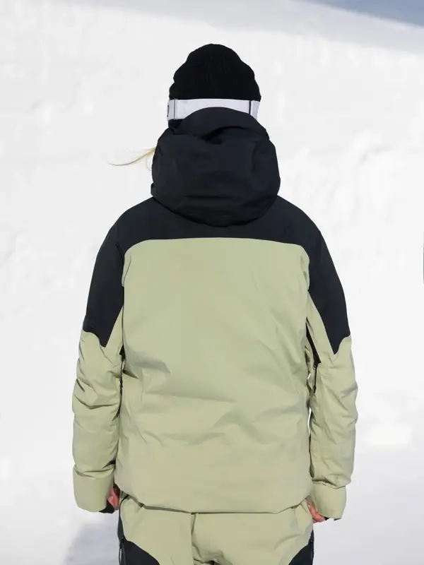 Armada Pavara 3L Jacket-Macha-Black