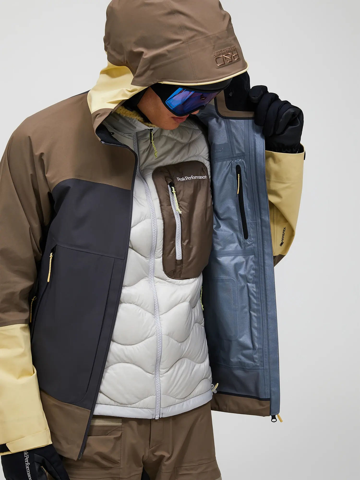 Peak M Vislight Gore-Tex C-Knit 3L Shell Jacket