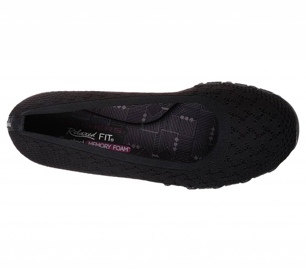 relaxed fit skechers womens