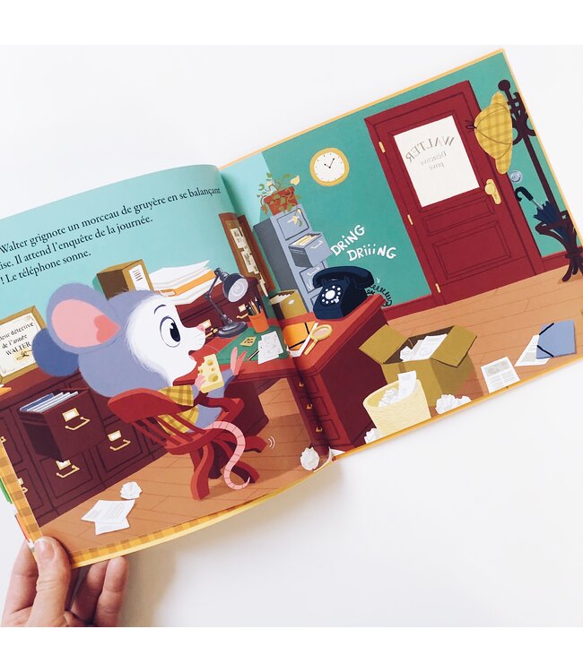 AUZOU LIVRE - WALTER ENQUÊTE À LA BIBLIOTHÈQUE