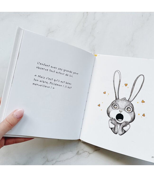 LIVRE - PHILÉMON VIVAIT DANS UN ARBRE