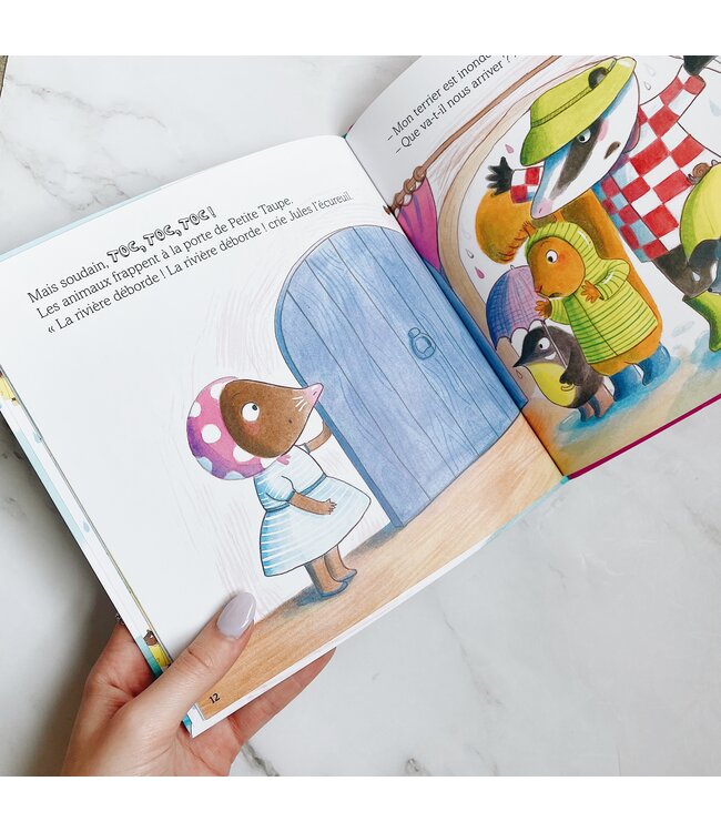 AUZOU LIVRE - PETITE TAUPE :TOMBE LA PLUIE