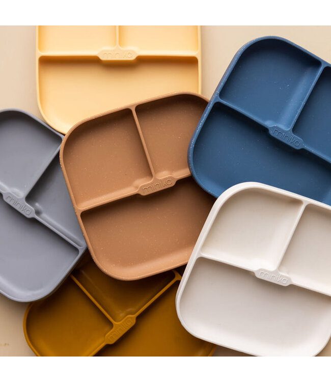 ASSIETTE DE SILICONE AVEC SUCCION - ALMOND