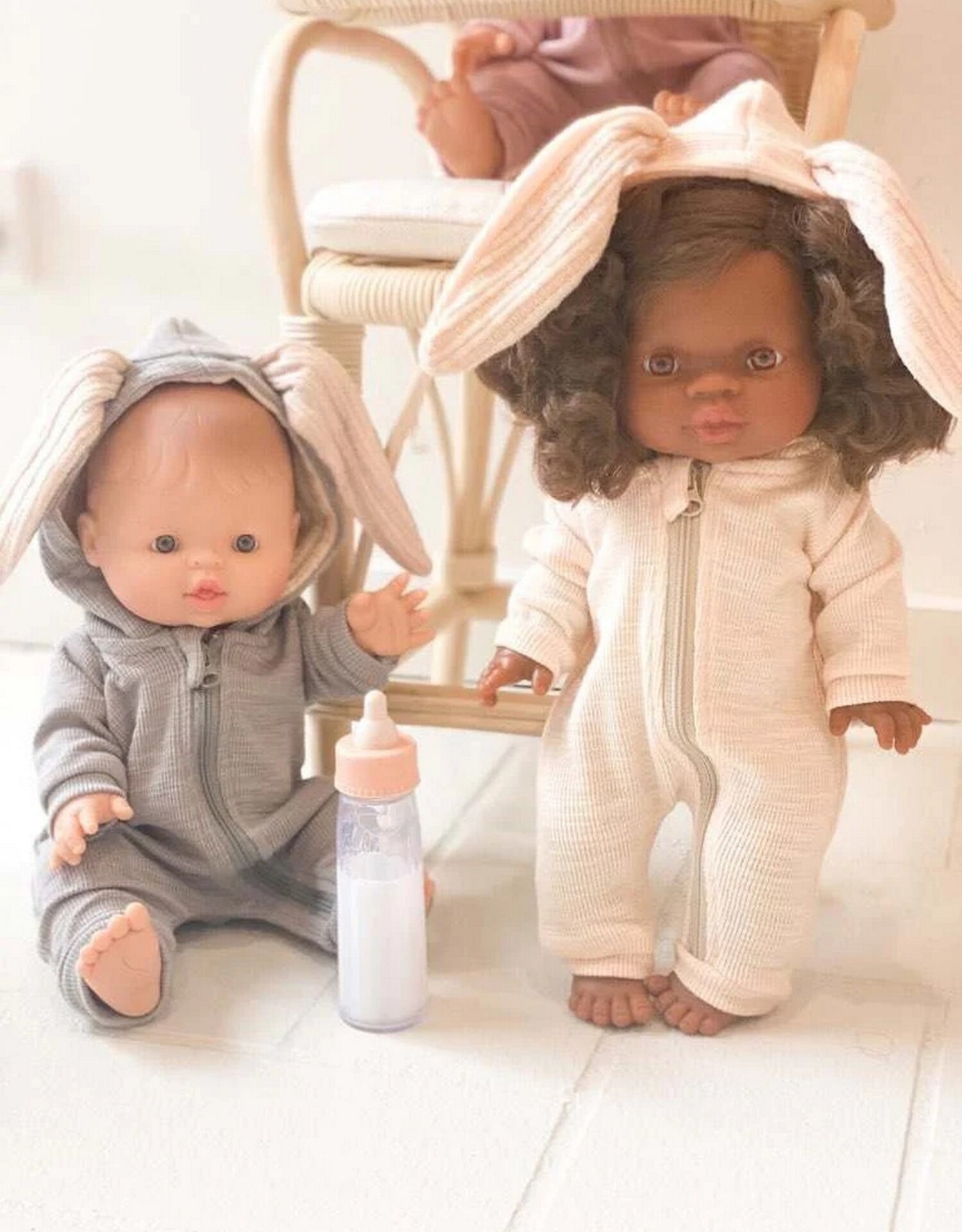 Bouteilles de poupée bébé et moi avec lait Senegal