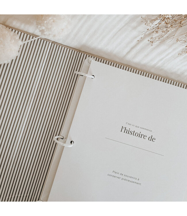 LE PETIT TABLEAU NOIR LIVRE DE BÉBÉ MON HISTOIRE À MOI - TISSUS GRIS