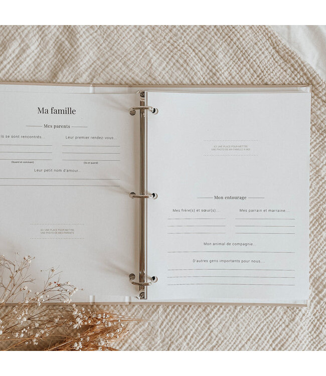 LE PETIT TABLEAU NOIR LIVRE DE BÉBÉ MON HISTOIRE À MOI - NOIR