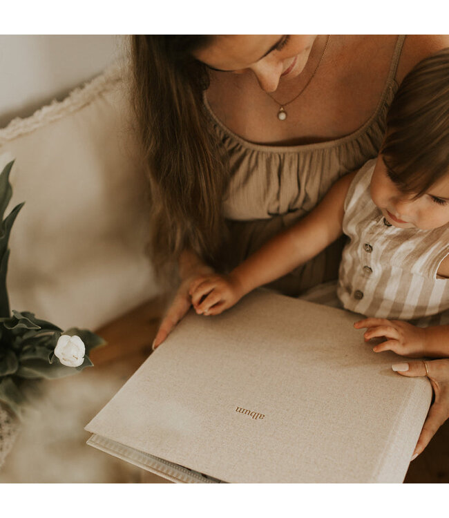 LE PETIT TABLEAU NOIR ALBUM PHOTO - LIN