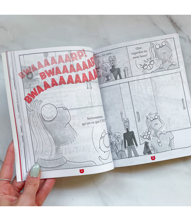 SCHOLASTIC LIVRE - EN CAVALE ! LES GRIFFES DE LA MORT