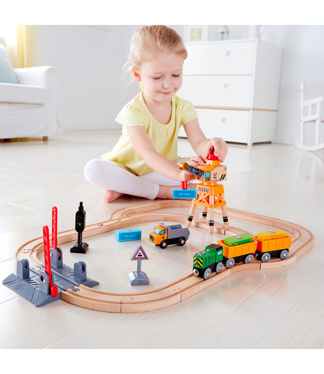 HAPE ENS. DE TRAIN - CROSSING & CRANE