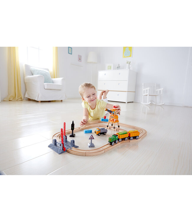 HAPE ENSEMBLE DE PASSAGE À NIVEAU ET DE GRUE