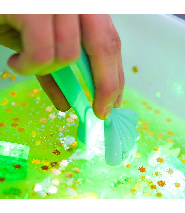 GLO PALS PERSONNAGE AVEC 2 CUBES LUMINEUX - PIPPA