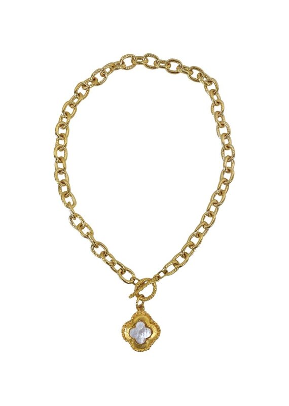 Gold Chain Necklace with Mother of Pearl Clover Charm