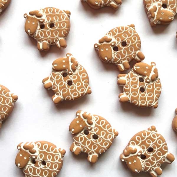TGB4211 Brown Sheep Sewing Buttons - 15mm