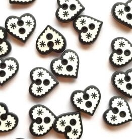 TGB4247 Black Heart White Center Sewing Buttons - 12mm
