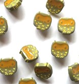TGB2782 Green Owl Mustard Eyes Sewing Buttons - 12mm