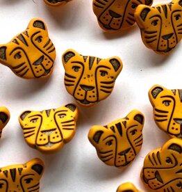 TGB4723 Tiger Sewing Buttons - 15mm