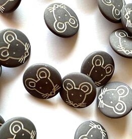 TGB4510 Grey Off White Mouse Sewing Buttons - 15mm