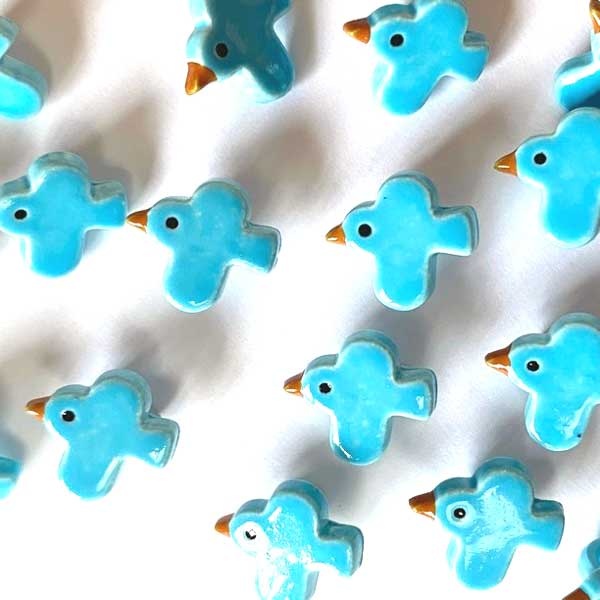 TGB5504 Turquoise Bird Sewing Buttons - 12mm