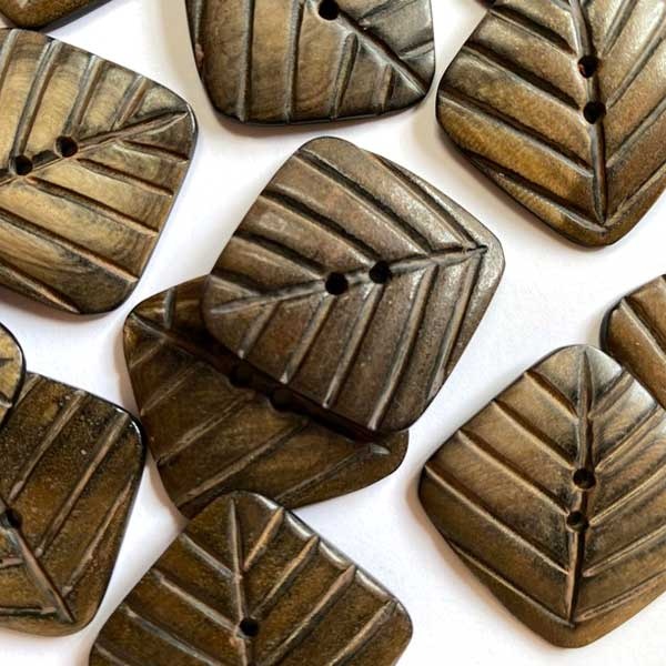 Textile Garden TGB5549 Rounded Square Horn Leaf Sewing Buttons - 30mm