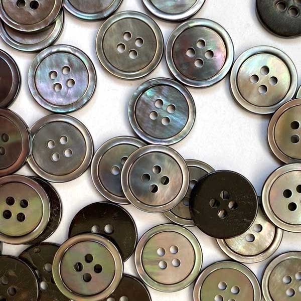 TGB4679 Grey Shell With Rim Sewing Buttons - 10mm/11mm