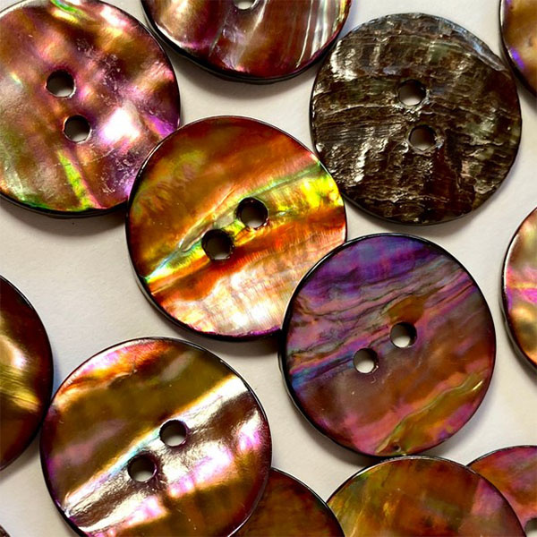 TGB5540 Gold Abalone Shell Sewing Buttons - 20mm