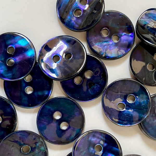 TGB5675 Blue Abalone Shell Sewing Buttons - 15mm