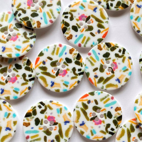 TGB4391 White Speckles Terrazzo Sewing Buttons - 22mm