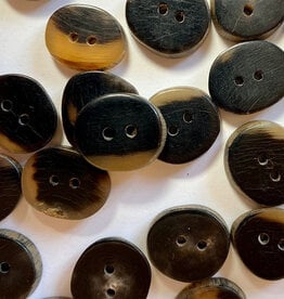 TGB4537 Polished Horn Sewing Buttons - 15mm