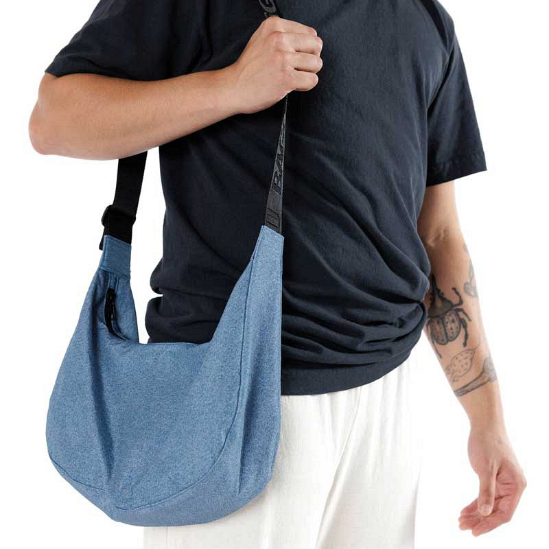 Baggu Baggu Medium Nylon Crescent Bag