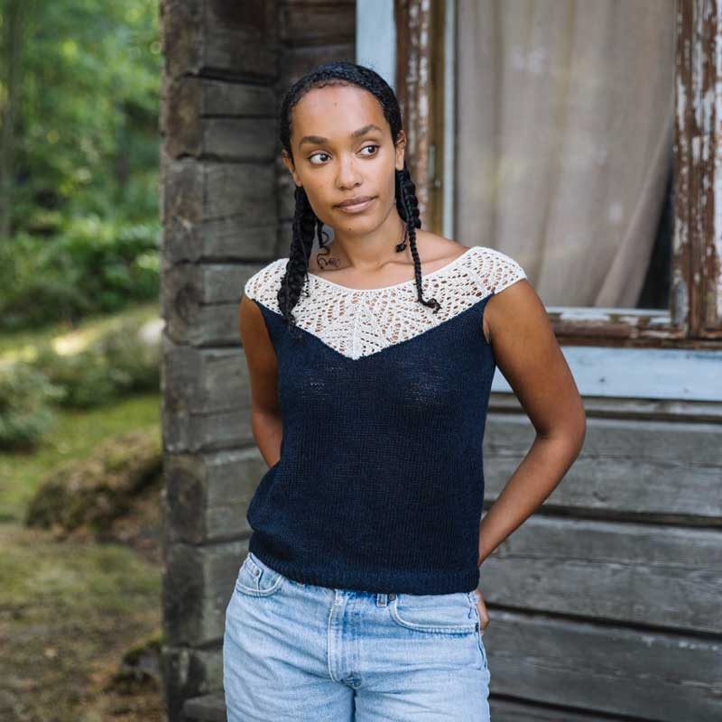 Laine Magazine, Issue 25—Stillness