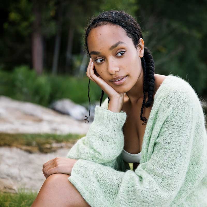 Laine Magazine, Issue 25—Stillness