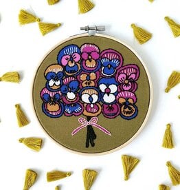 Rikrack Embroidery Kit