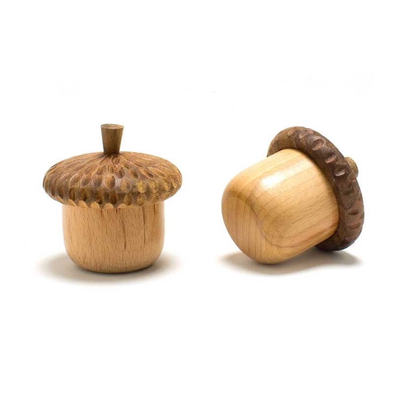 Degen Degen Stitch Marker Holding Acorn