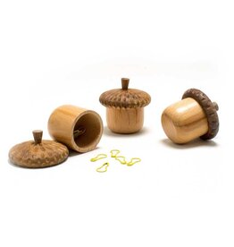 Degen Stitch Marker Holding Acorn