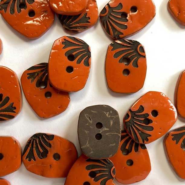 Textile Garden TGB5736 Orange Rectangular Coco Shell 16mm