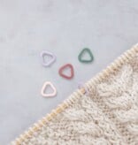 Clover Clover 3192 Soft Triangle Stitch Marker Small