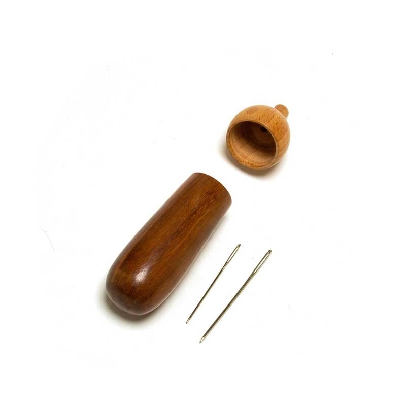 Degen Degen Needle Holding Acorn